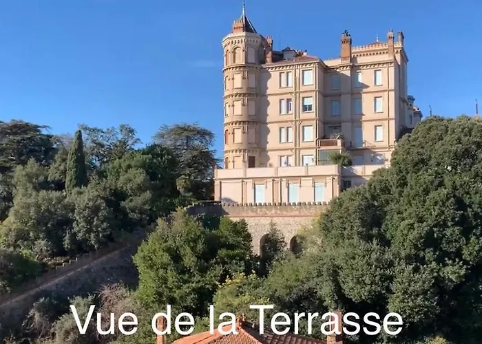 Apartamento Luxurious In 450m From Sea With Terrace And Air Conditioning And Private Parking *