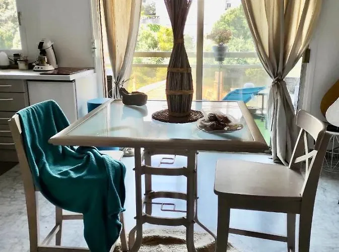 Luxurious In 450m From Sea With Terrace And Air Conditioning And Private Parking Apartamento Cannes