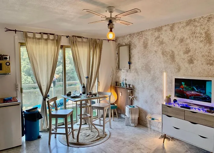 Luxurious In 450m From Sea With Terrace And Air Conditioning And Private Parking *